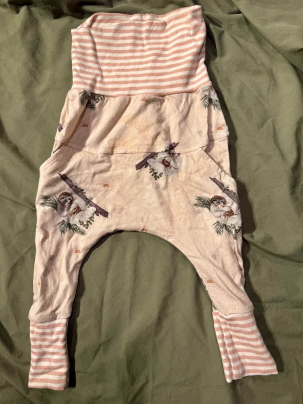 Little Yogi sloth grow with me pants size 6-12 months